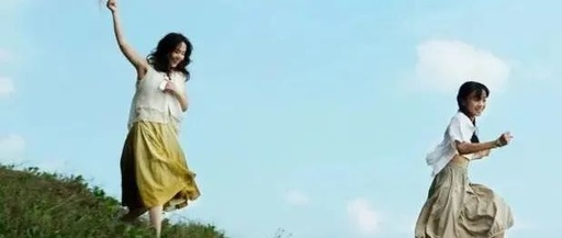 如何缓解青春期女孩的成长尴尬？likeuu帮新一代家长想好了