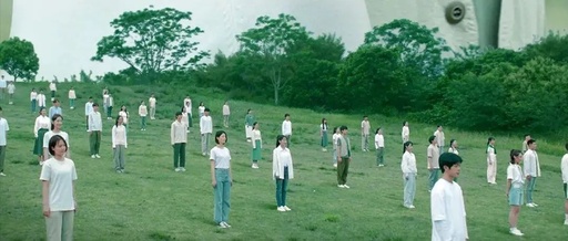 100位年轻人重唱《人间》，金典这波很励志！