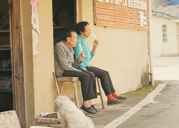 小度年终MV再度让人破防，彩蛋惊现世纪大同框！