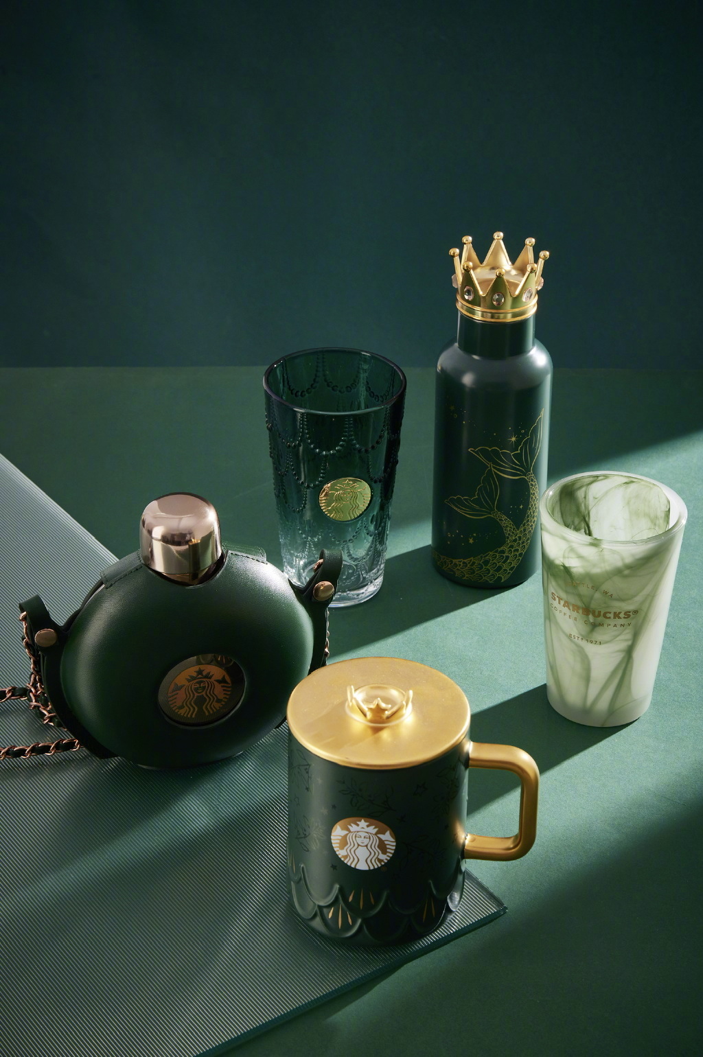 1634109119831007.jpg 001TRdyFly1gv7v5mdyq5j616o1s6twx02.jpg