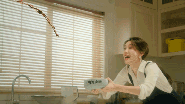 京东手机×张小斐“享服季” 然后我们一起反二倍速生活