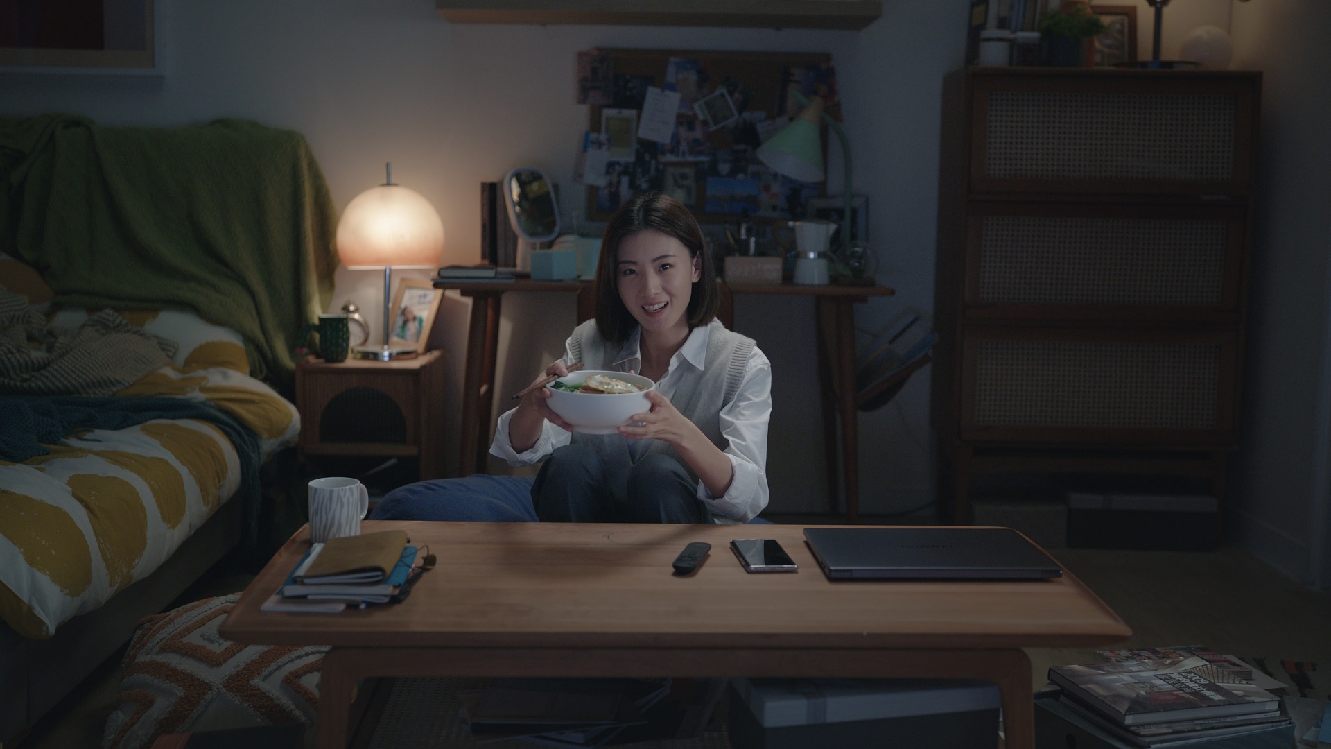 华为智慧屏《新电视的老规矩》：打个电视，让爱相见