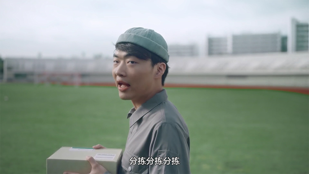 泰国人间真实广告:你还在苦苦等待 泰国人间真实广告:你还在苦苦等待