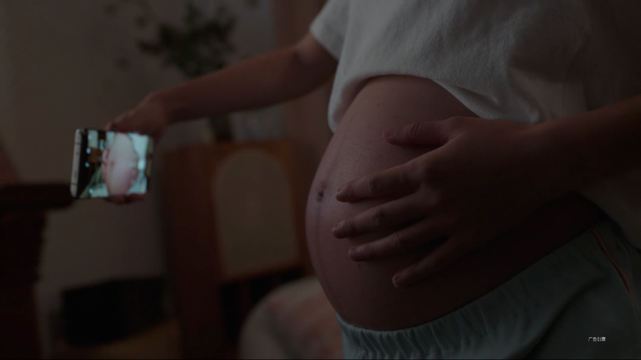 华为手机：多个角度，多份爱