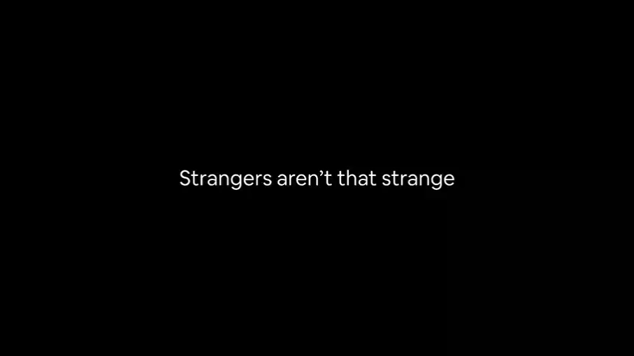 Airbnb 鼓励大家当房东，拍了部“野人入侵”广告