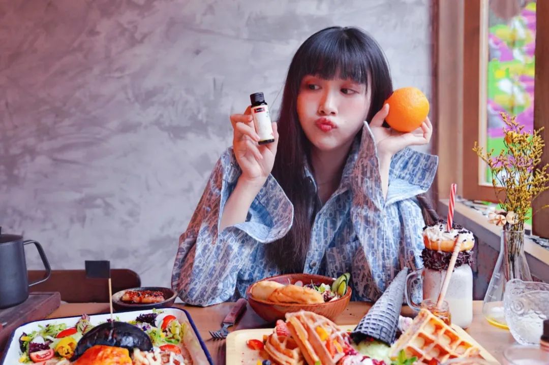 Swisse×迪丽热巴：经常忘记吃？小心“身体也会饿”