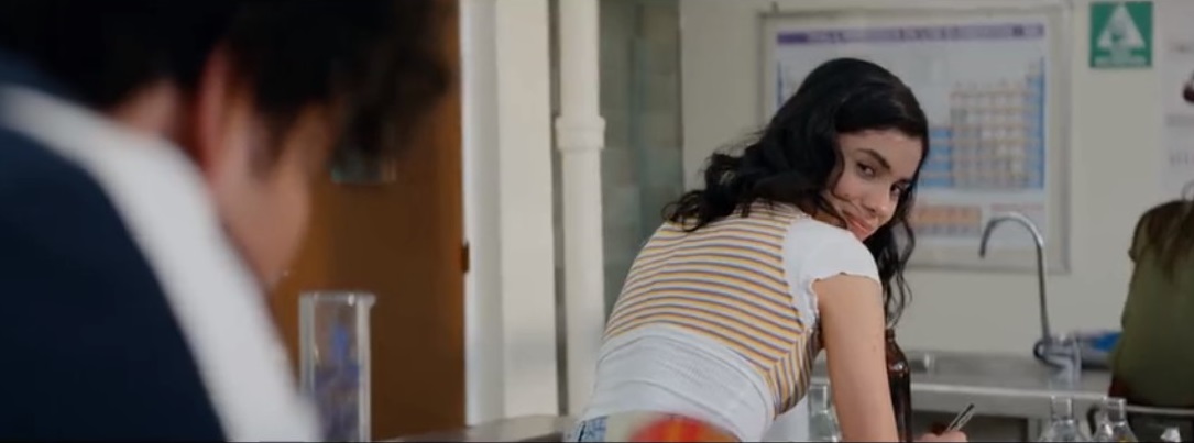 品客2022超级碗广告:吃薯片也有风险?一不小心就卡进罐子里 品客2022超级碗广告:吃薯片也有风险?一不小心就卡进罐子里