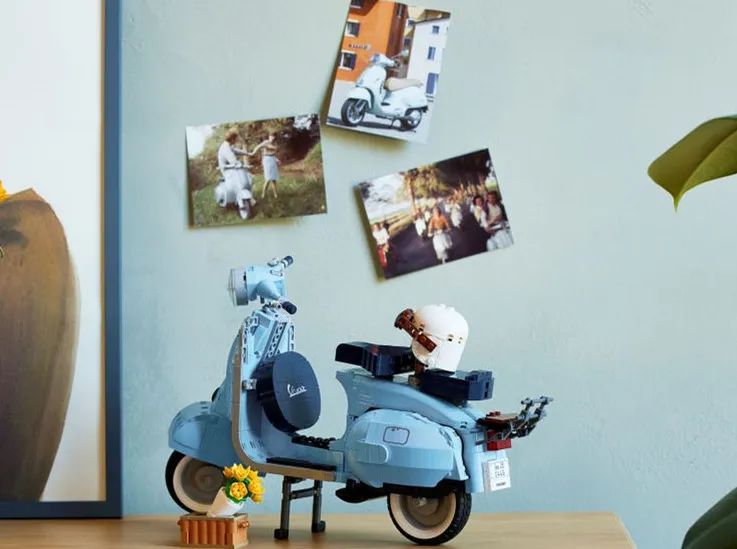 乐高:搭上心爱的小摩托,哪里都是春天 乐高:搭上心爱的小摩托,哪里都是春天