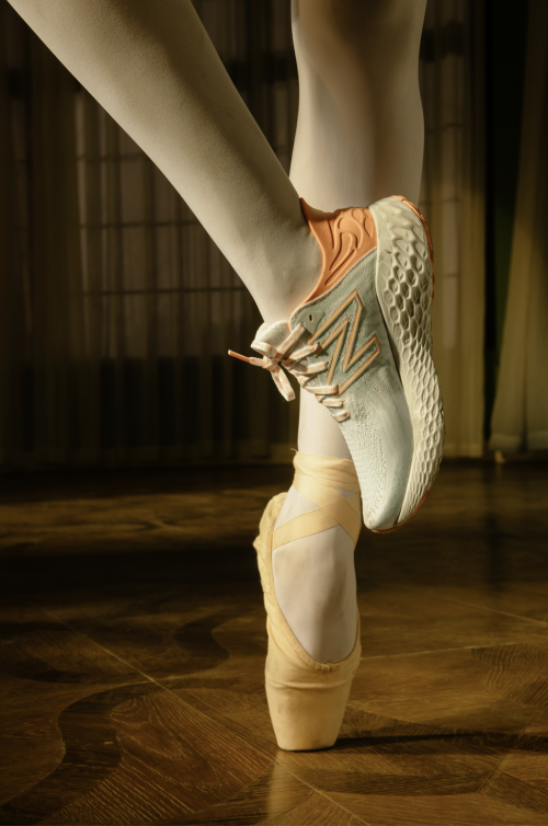 新百伦：跑步，发现女性的多面力量