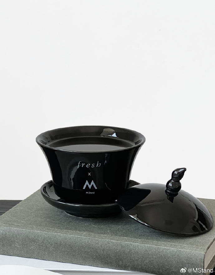 1718077871923179.jpg 0ea4a159ad081d8ea7239b1f50a5c3dd_006VpOcagy1hqfsffdwitj317c1jf4qp.jpg